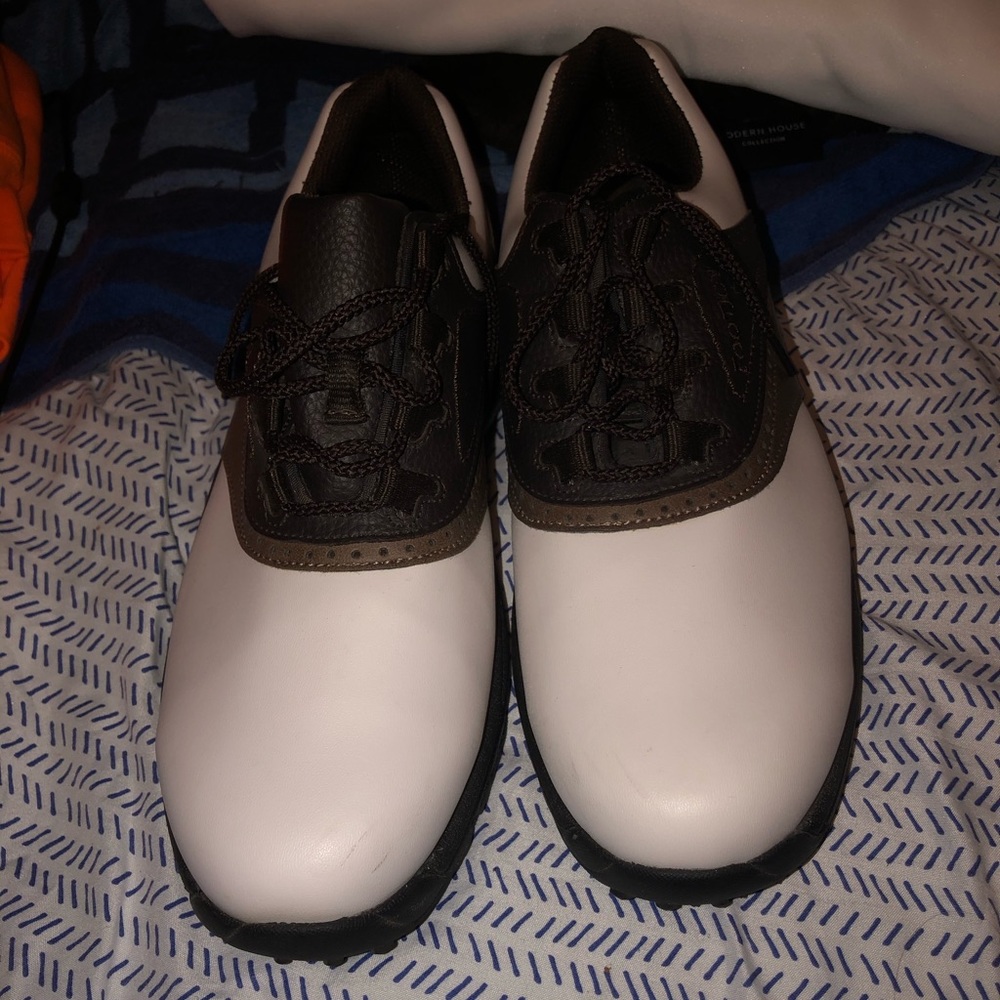 Men’s 10.5 FootJoy (GreenJoy) Golf Shoes